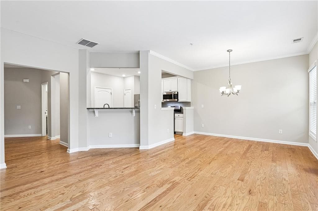 3 bedroom, 3 bathroom, 2,020 sq ft townhouse for sale at 1208 Foxcroft Lane, Cumming, GA 30041 — photo 5