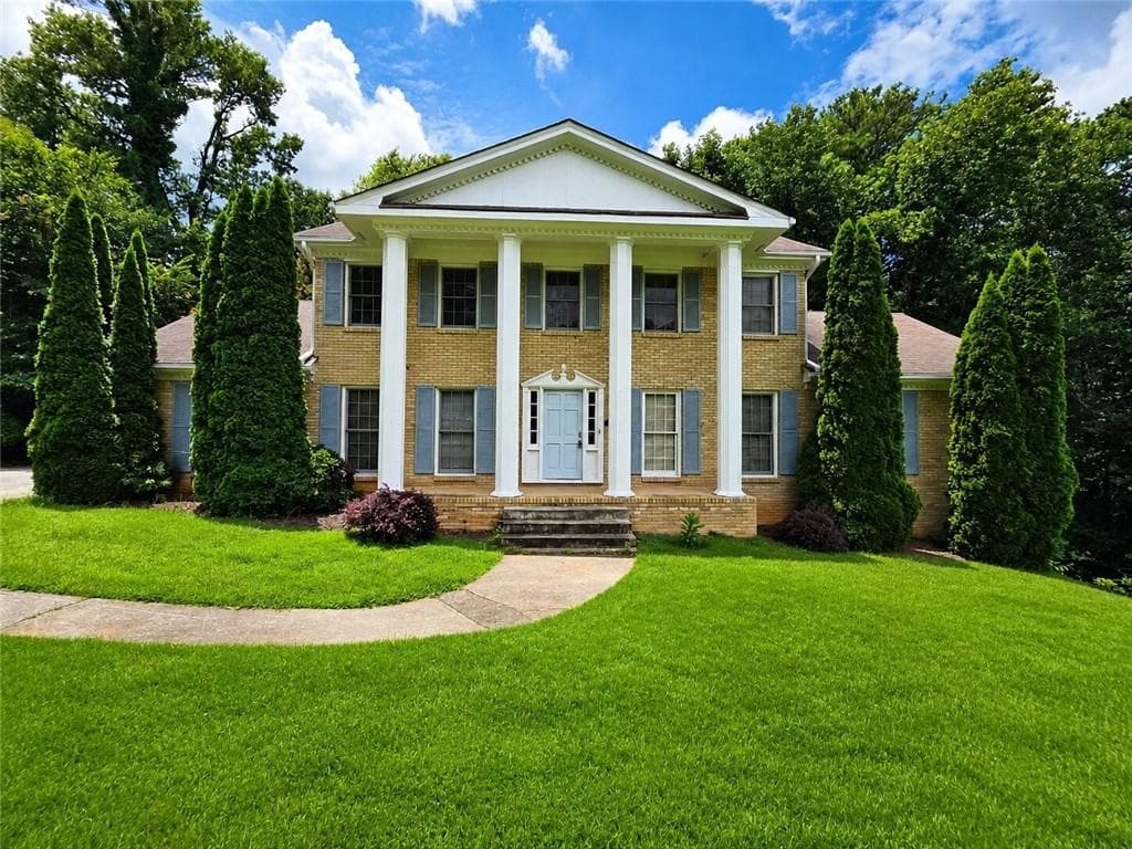 4 bedroom, 3 bathroom, 2,600 sq ft single family residence sold at 3293 Norwood Court, Duluth, GA 30096
