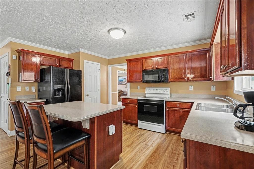 4 bedroom, 3 bathroom, 3,239 sq ft single family residence for sale at 331 Paper Woods Drive, Lawrenceville, GA 30046 — photo 8