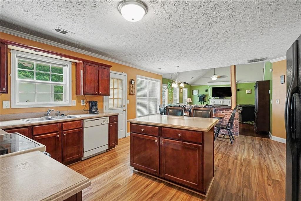 4 bedroom, 3 bathroom, 3,239 sq ft single family residence for sale at 331 Paper Woods Drive, Lawrenceville, GA 30046 — photo 9