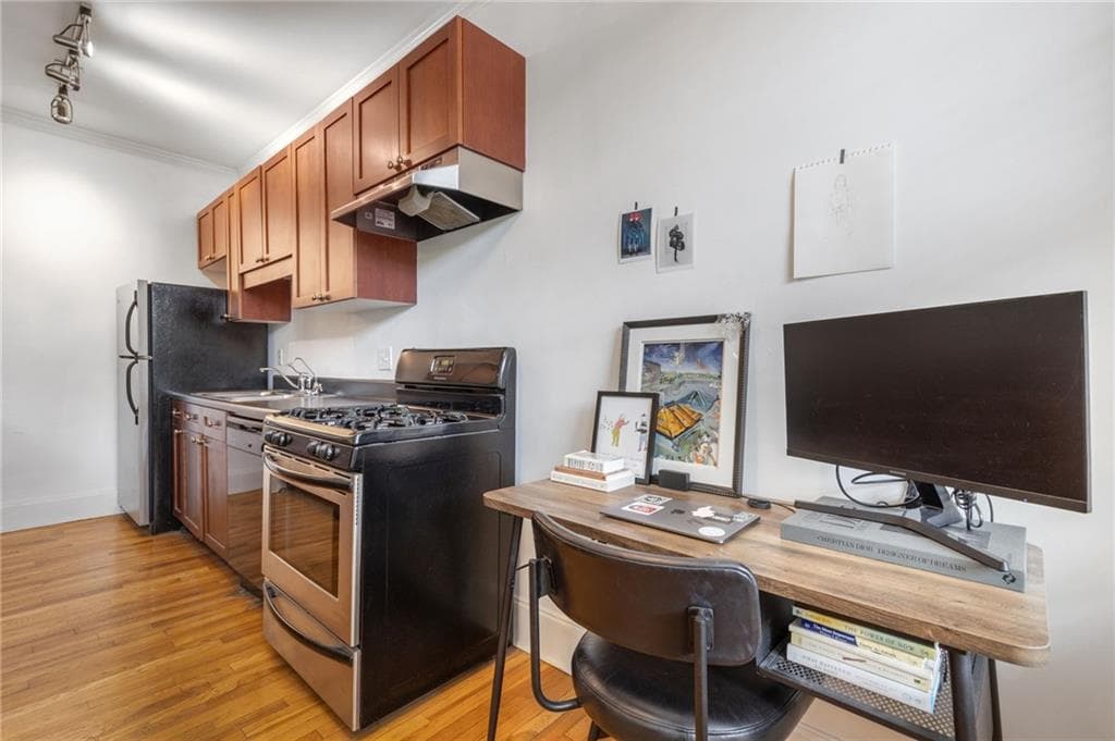 1 bedroom, 1 bathroom, 479 sq ft condominium for rent at 741 Frederica Street 17, Atlanta, GA 30306 for $1,500 a month — photo 8