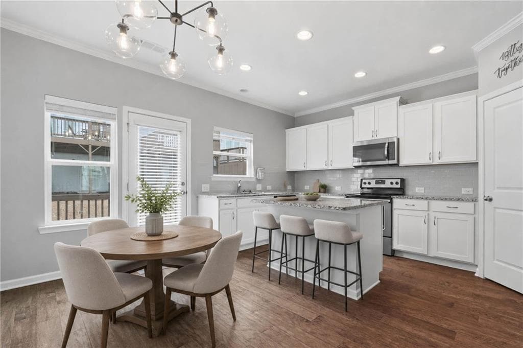 3 bedroom, 4 bathroom, 1,280 sq ft townhouse under contract at 1708 Liberty Parkway, Atlanta, GA 30318