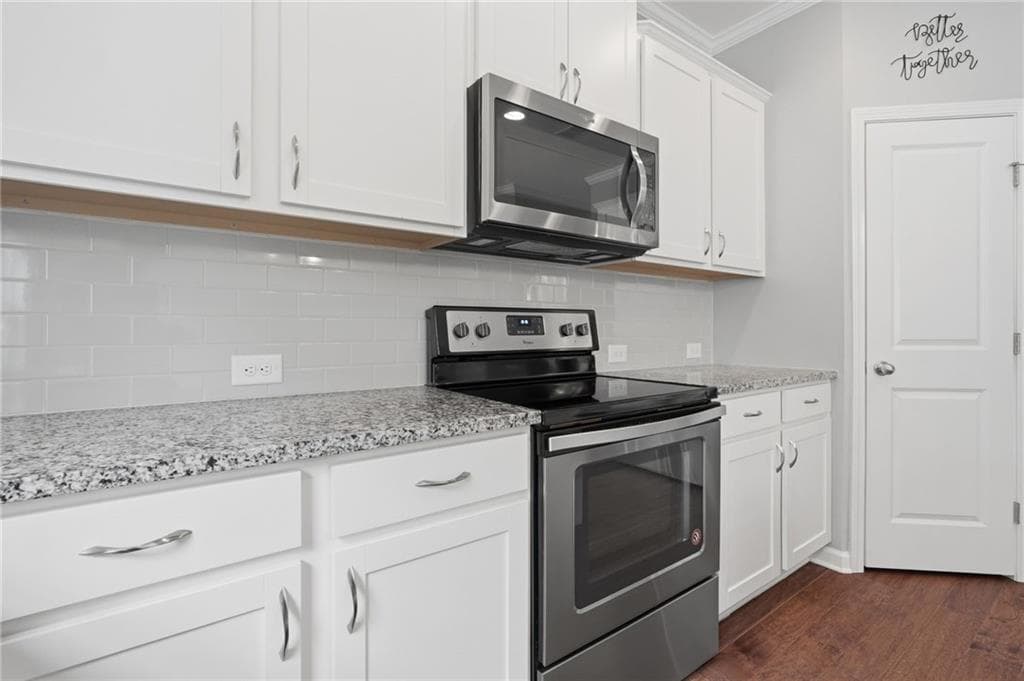 3 bedroom, 4 bathroom, 1,280 sq ft townhouse under contract at 1708 Liberty Parkway, Atlanta, GA 30318 — photo 4