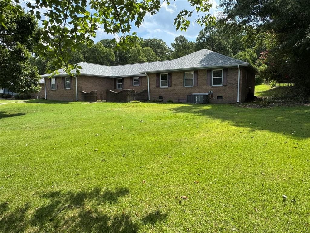 3 bedroom, 2 bathroom, 1,731 sq ft single family residence under contract at 1066 SW June Drive, Conyers, GA 30094