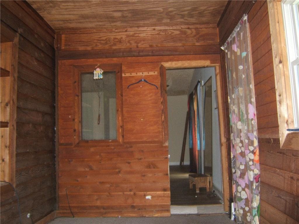 3 bedroom, 2 bathroom, 784 sq ft single family residence for sale at 2026 SW Kimberly Road, Atlanta, GA 30331 — photo 7
