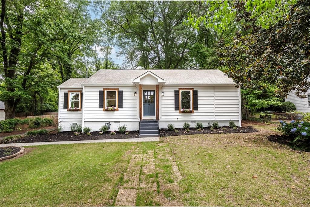 3 bedroom, 3 bathroom, 1,325 sq ft single family residence under contract at 476 Freyer Drive, Marietta, GA 30060