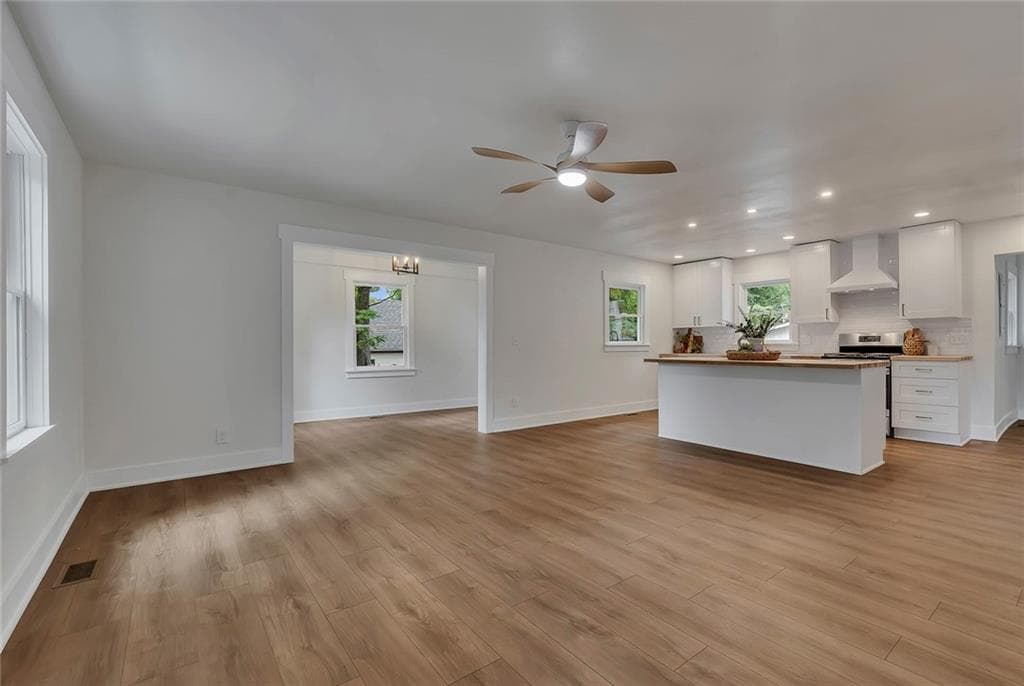 3 bedroom, 3 bathroom, 1,325 sq ft single family residence under contract at 476 Freyer Drive, Marietta, GA 30060 — photo 8