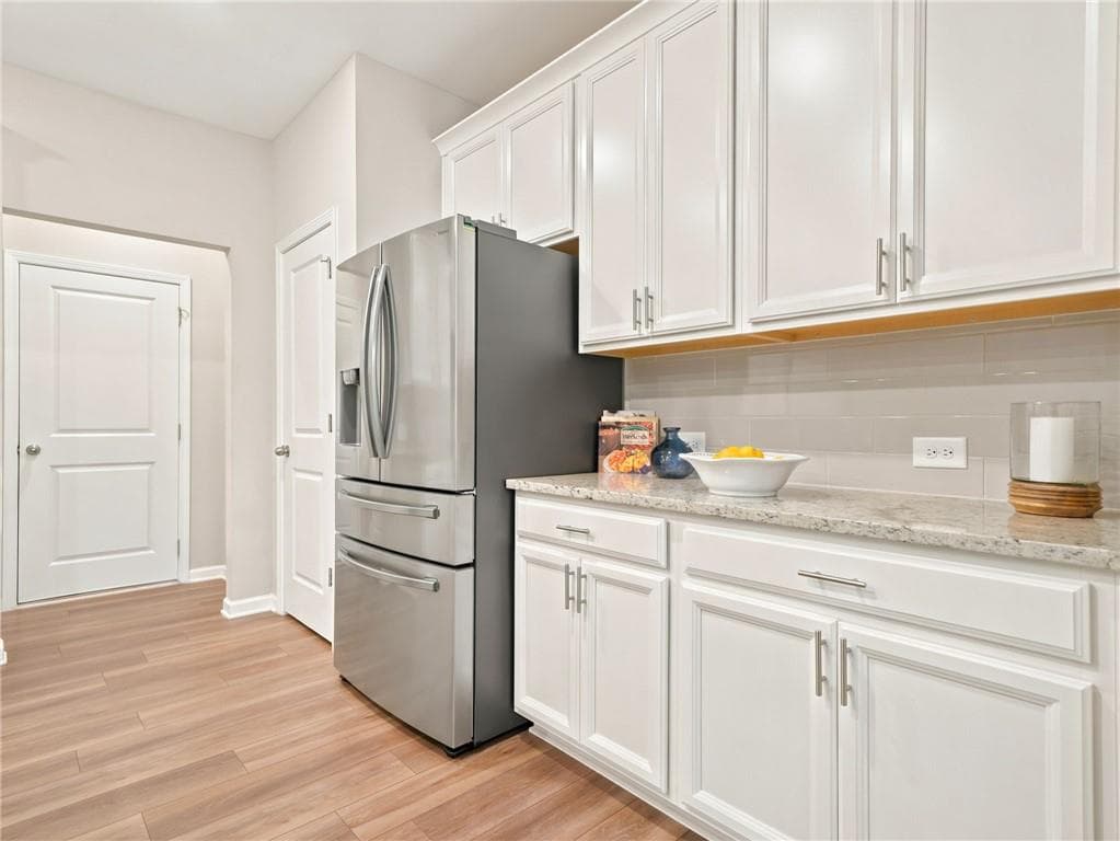 3 bedroom, 3 bathroom, 2,005 sq ft townhouse for sale at 495 Duval Drive, Alpharetta, GA 30009 — photo 5