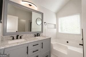 5 bedroom, 3 bathroom, 2,480 sq ft single family residence under contract at 5099 Jack Drive, Decatur, GA 30035 — photo 9