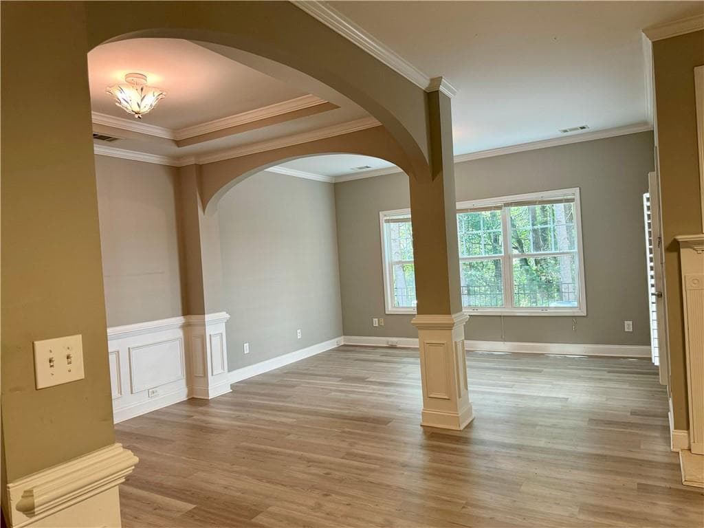 3 bedroom, 3 bathroom, 1,960 sq ft townhouse for rent at 11224 Snowy Owl Lane, Alpharetta, GA 30022 for $2,825 a month — photo 3