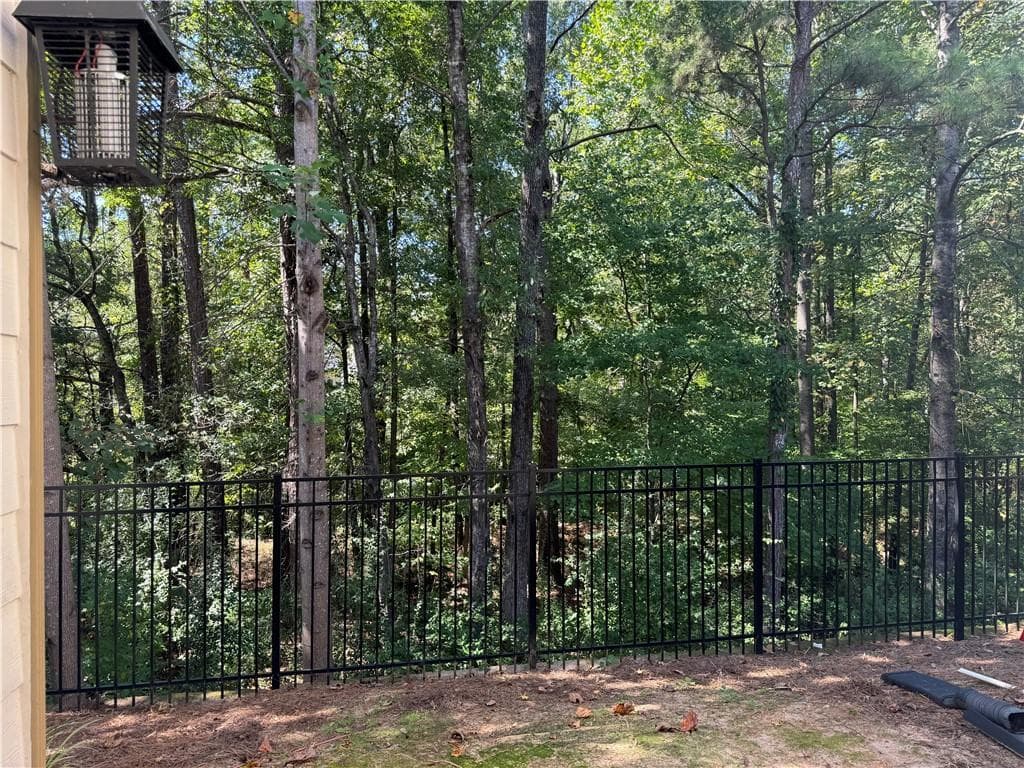 3 bedroom, 3 bathroom, 1,960 sq ft townhouse for rent at 11224 Snowy Owl Lane, Alpharetta, GA 30022 for $2,825 a month — photo 8