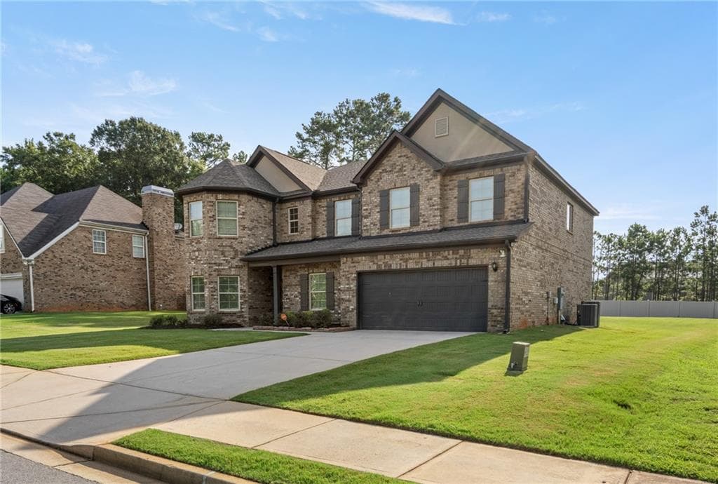 5 bedroom, 4 bathroom, 3,869 sq ft single family residence for sale at 141 Pinehaven Court, Mcdonough, GA 30252 — photo 5