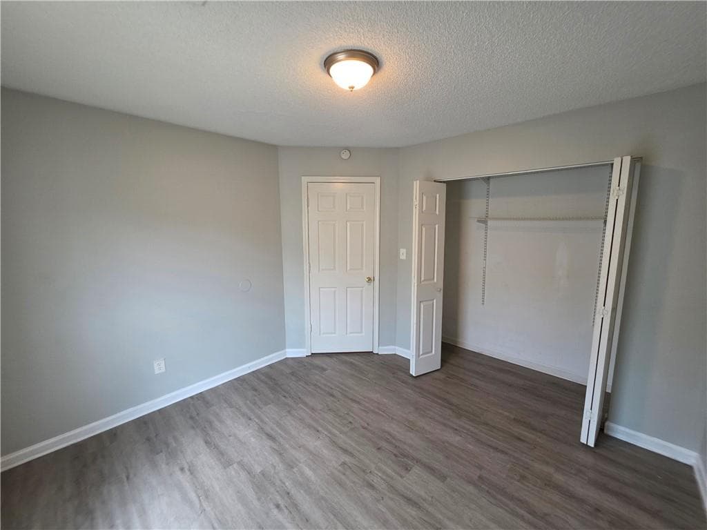 4 bedroom, 2 bathroom, 1,388 sq ft single family residence under contract at 6924 Biscayne Boulevard, Rex, GA 30273 — photo 10