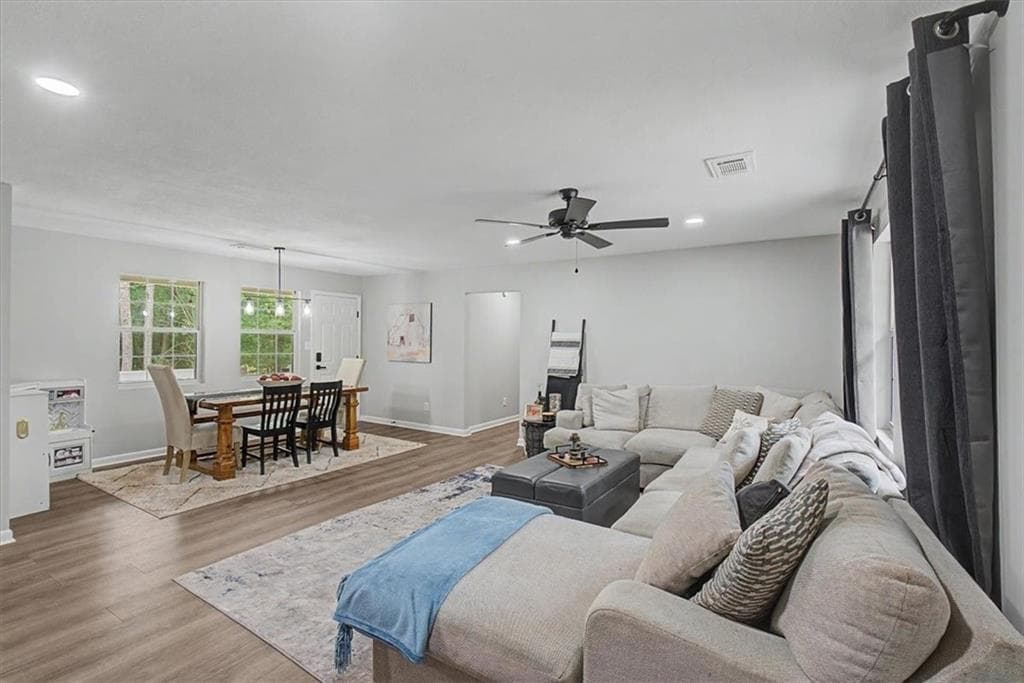 3 bedroom, 3 bathroom, 1,613 sq ft single family residence for sale at 1971 Euharlee Road, Kingston, GA 30145 — photo 4