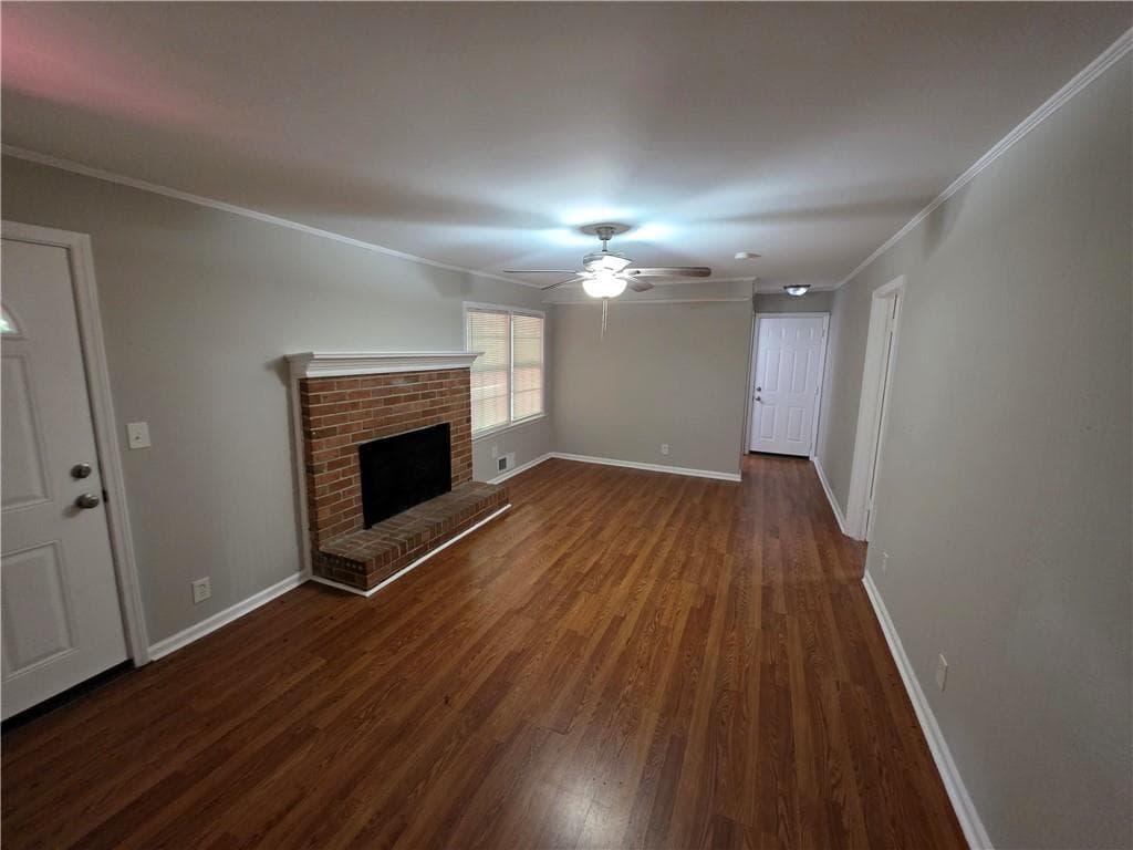 3 bedroom, 3 bathroom, 1,875 sq ft single family residence under contract at 5183 Mccarter Court, Stone Mountain, GA 30088 — photo 6