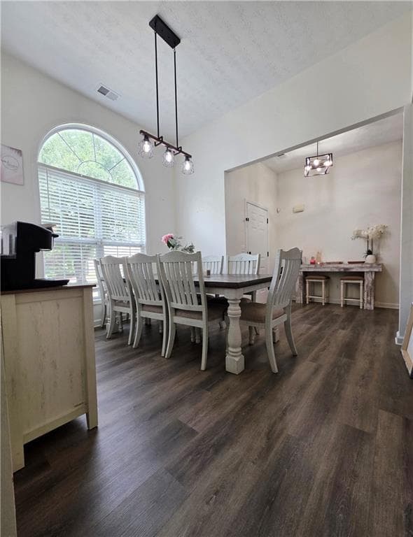 3 bedroom, 2 bathroom, 1,502 sq ft single family residence under contract at 4428 James Wade Drive, Snellville, GA 30039 — photo 6