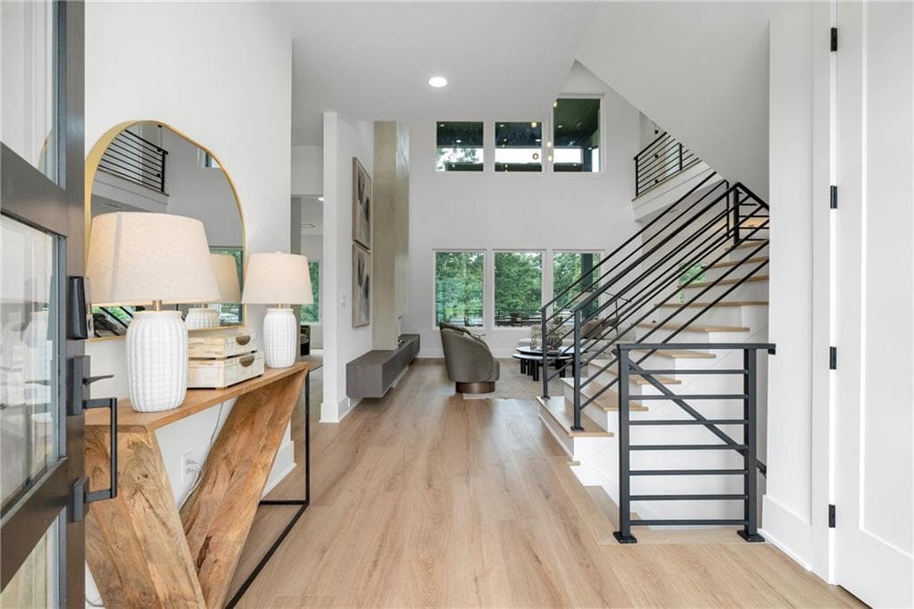 5 bedroom, 7 bathroom, 5,453 sq ft single family residence for sale at 4109 Abbotts Bridge Road, Duluth, GA 30097 — photo 3