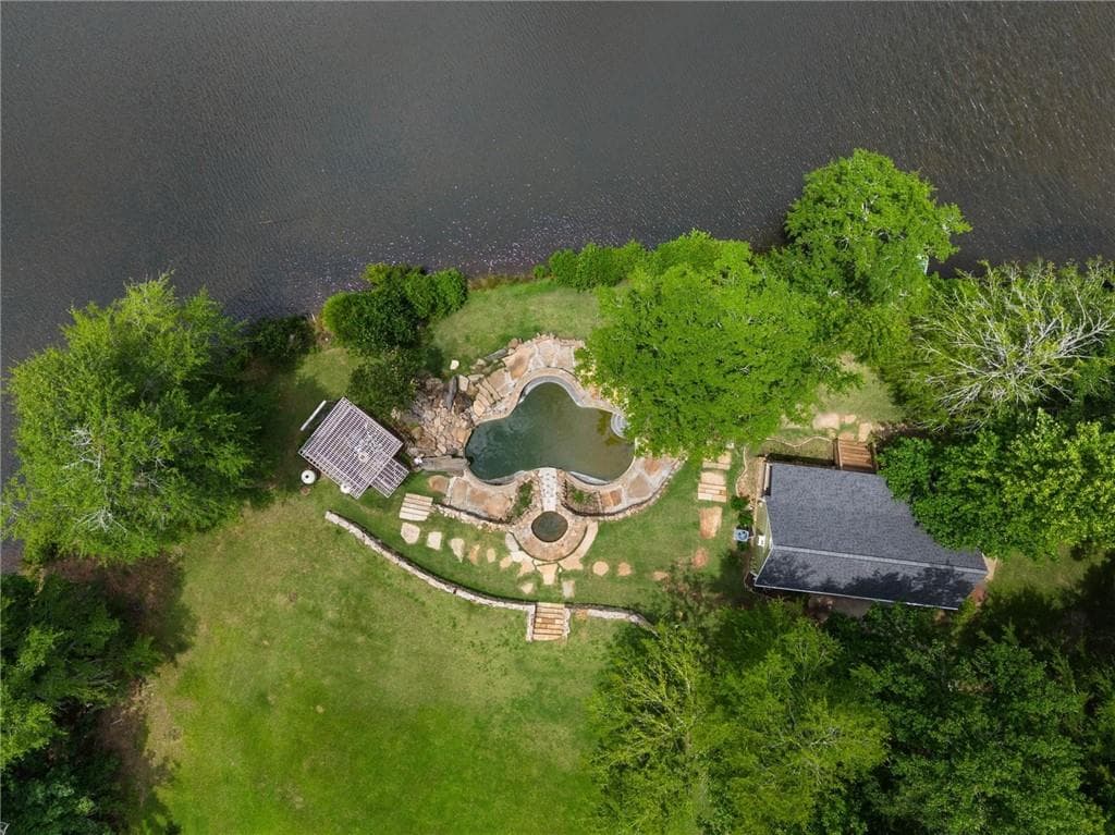 3 bedroom, 3 bathroom, 4,092 sq ft single family residence under contract at 5098 Crescent Road, Dry Branch, GA 31020