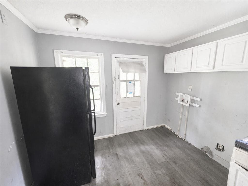3 bedroom, 1 bathroom, 954 sq ft single family residence under contract at 2235 Burroughs Avenue, Atlanta, GA 30315 — photo 4