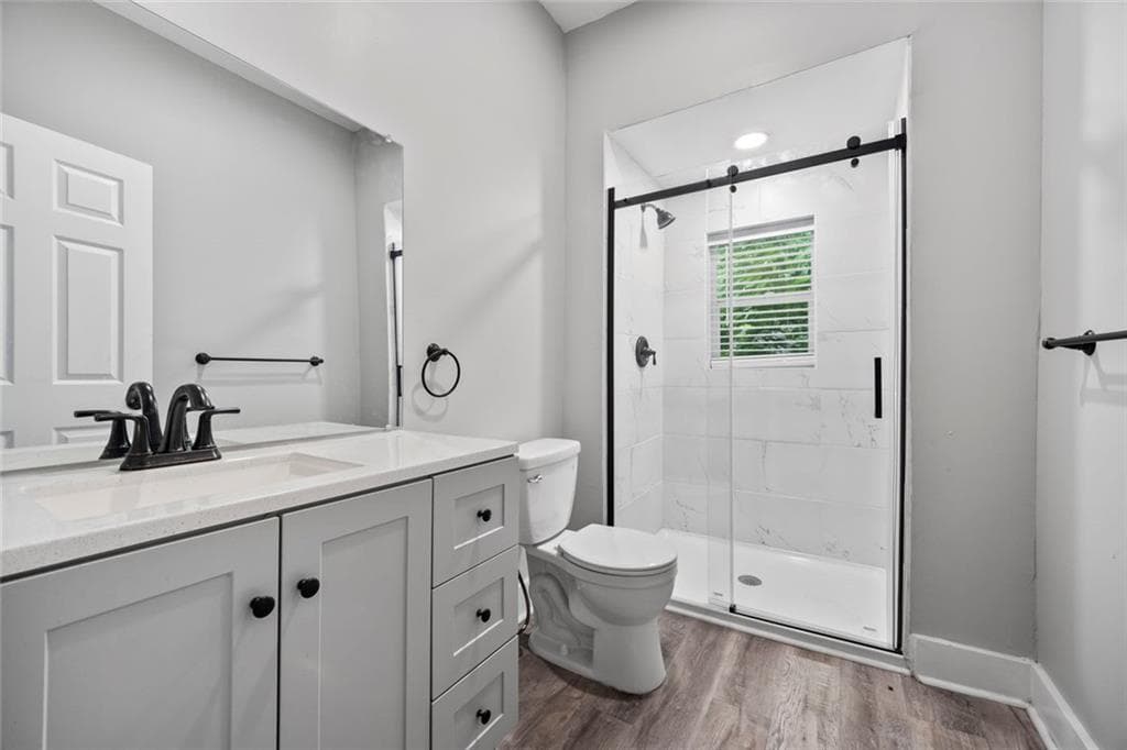 2 bedroom, 1 bathroom, 750 sq ft triplex for rent at 1126 Briarcliff Place 1, Atlanta, GA 30306 for $2,800 a month — photo 9