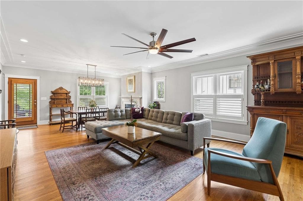 4 bedroom, 3 bathroom, 2,099 sq ft single family residence for sale at 776 Yorkshire Road, Atlanta, GA 30306 — photo 10