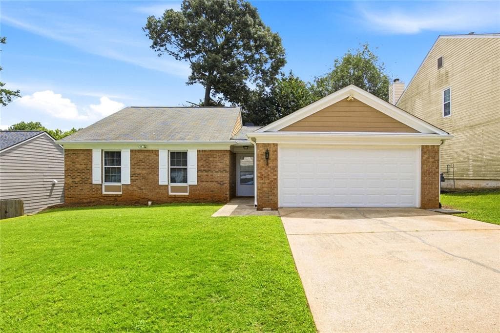 3 bedroom, 2 bathroom, 1,468 sq ft single family residence under contract at 10855 Mortons Circle, Johns Creek, GA 30022