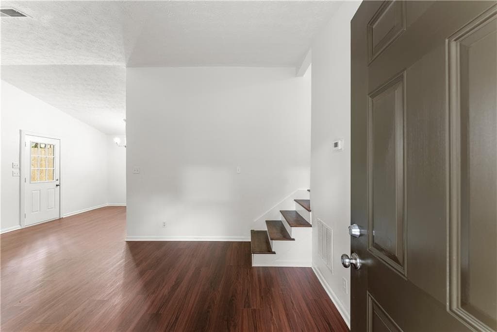 4 bedroom, 2 bathroom, 1,709 sq ft single family residence for sale at 3405 Romulus Drive, Duluth, GA 30097 — photo 6
