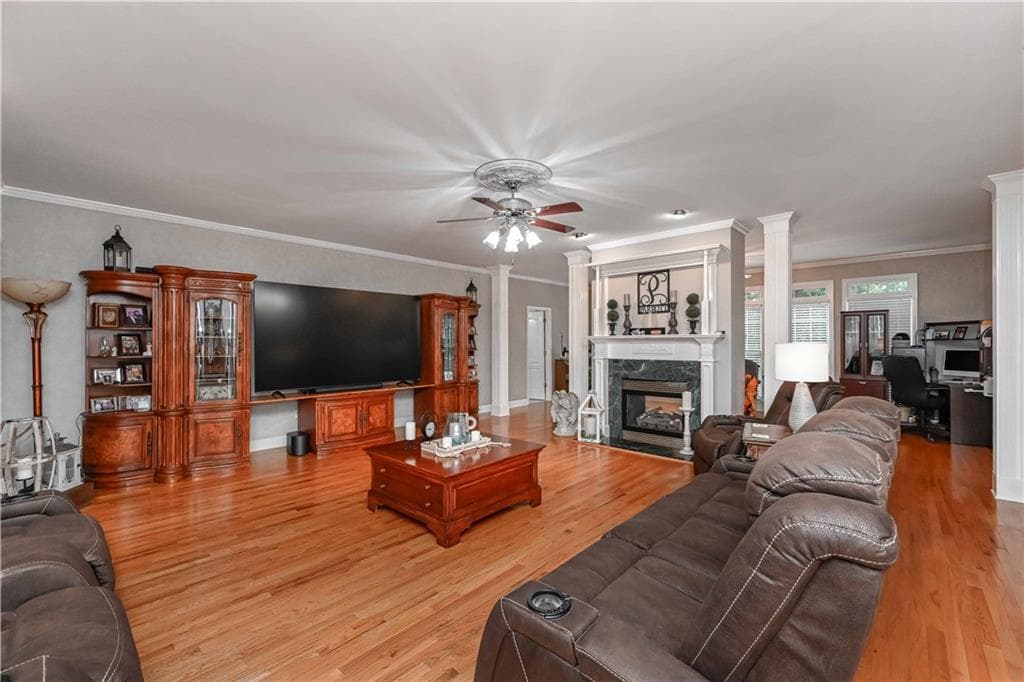 4 bedroom, 4 bathroom, 3,305 sq ft single family residence under contract at 8227 Farmington Lane, Winston, GA 30187 — photo 8