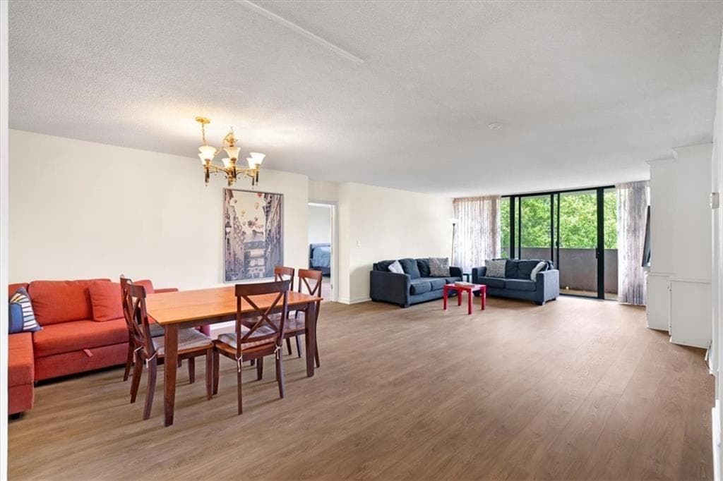 2 bedroom, 2 bathroom, 1,582 sq ft condominium for sale at 3530 Piedmont Road 7K, Atlanta, GA 30305 — photo 7