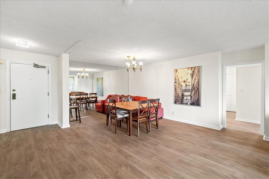 2 bedroom, 2 bathroom, 1,582 sq ft condominium for sale at 3530 Piedmont Road 7K, Atlanta, GA 30305 — photo 8