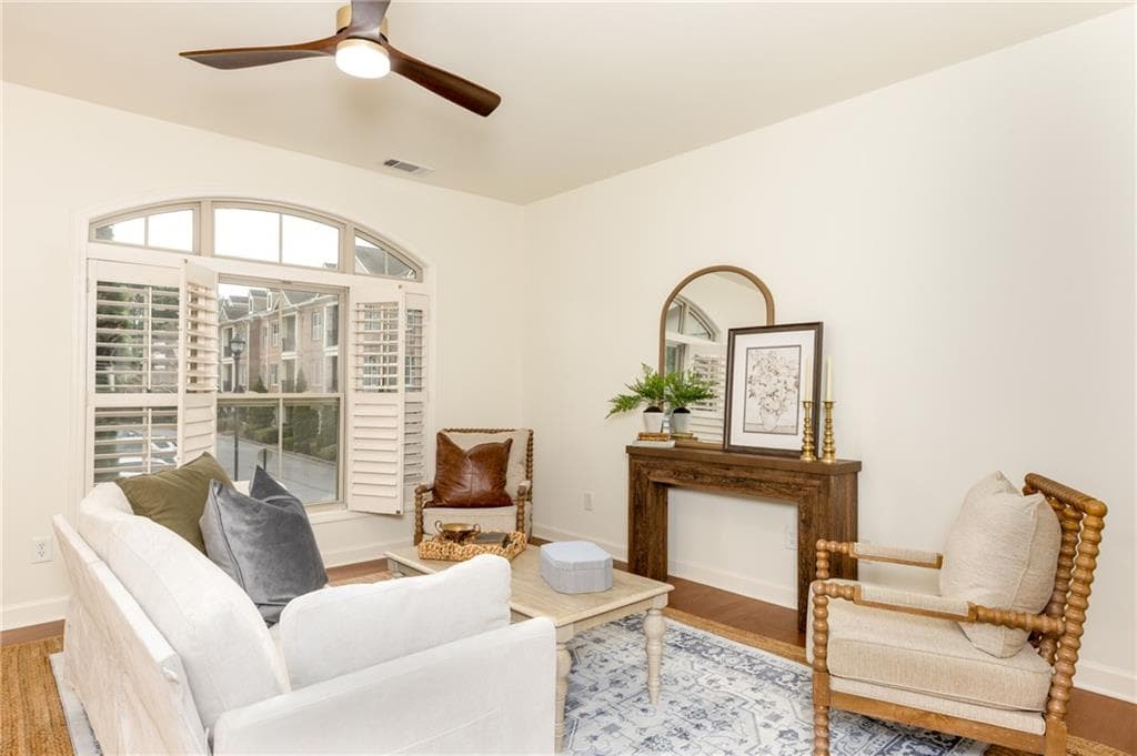 3 bedroom, 4 bathroom, 1,975 sq ft townhouse for sale at 7280 Glisten Avenue, Atlanta, GA 30328 — photo 2