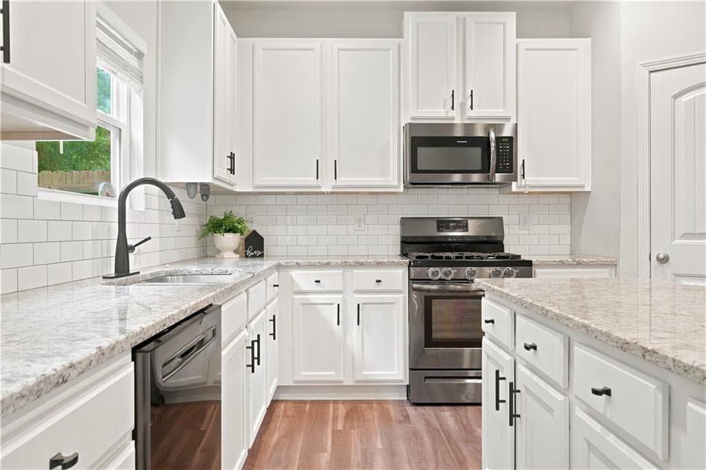 4 bedroom, 3 bathroom, 2,074 sq ft single family residence for sale at 150 Laurelcrest Lane, Dallas, GA 30132 — photo 7