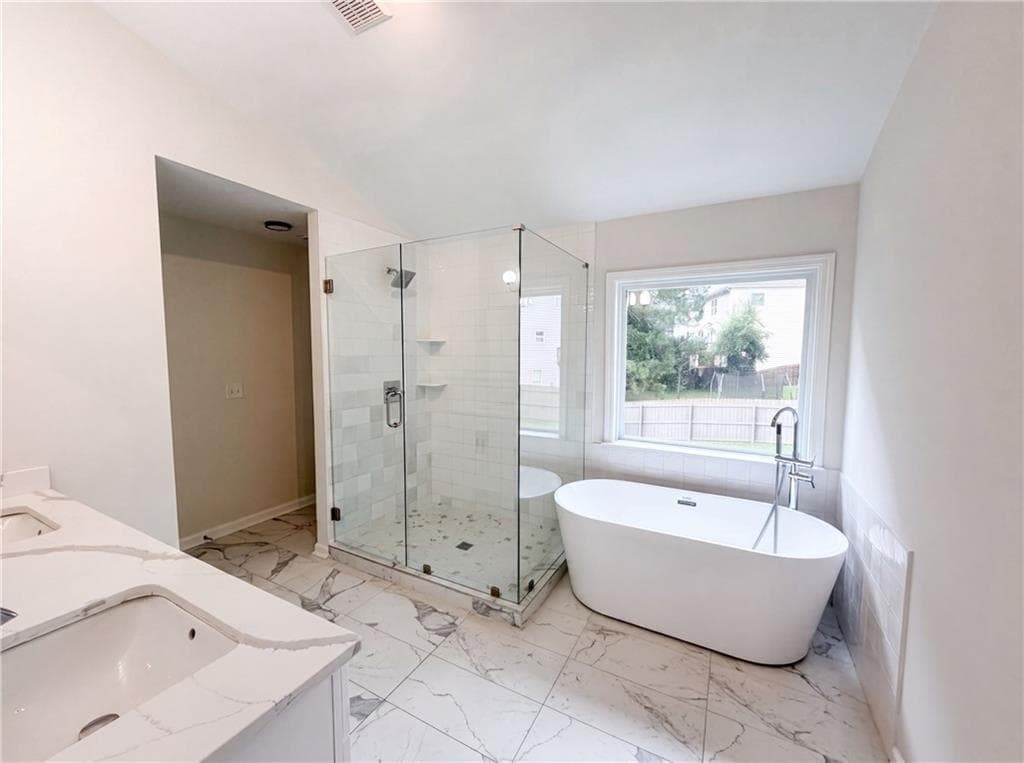 4 bedroom, 2 bathroom, 2,958 sq ft single family residence for sale at 3718 Park Hill Circle, Loganville, GA 30052 — photo 9
