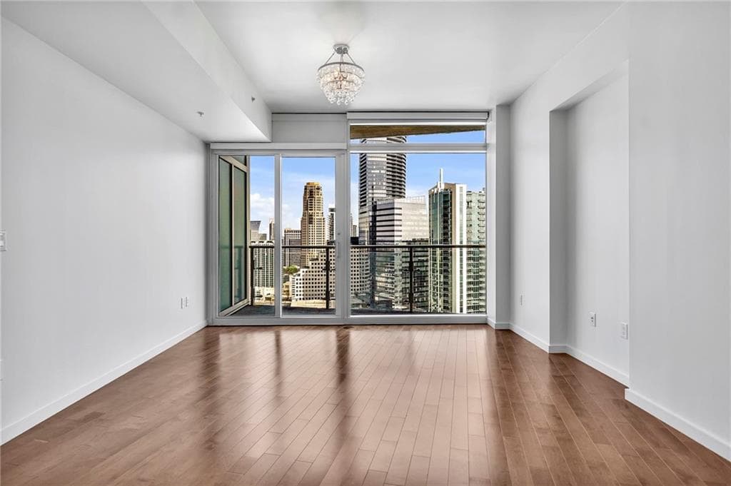2 bedroom, 2 bathroom, 1,262 sq ft condominium for rent at 3325 Piedmont Road 2307, Atlanta, GA 30305 for $3,000 a month — photo 6