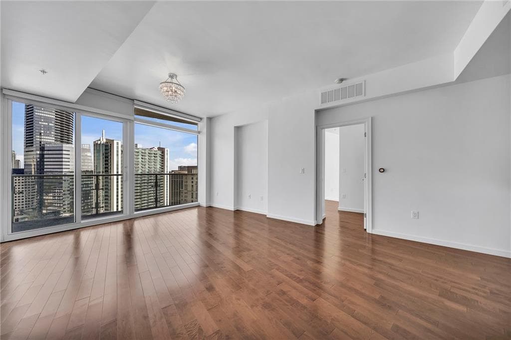 2 bedroom, 2 bathroom, 1,262 sq ft condominium for rent at 3325 Piedmont Road 2307, Atlanta, GA 30305 for $3,000 a month — photo 7