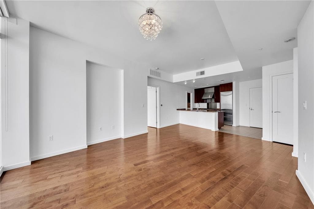 2 bedroom, 2 bathroom, 1,262 sq ft condominium for rent at 3325 Piedmont Road 2307, Atlanta, GA 30305 for $3,000 a month — photo 5