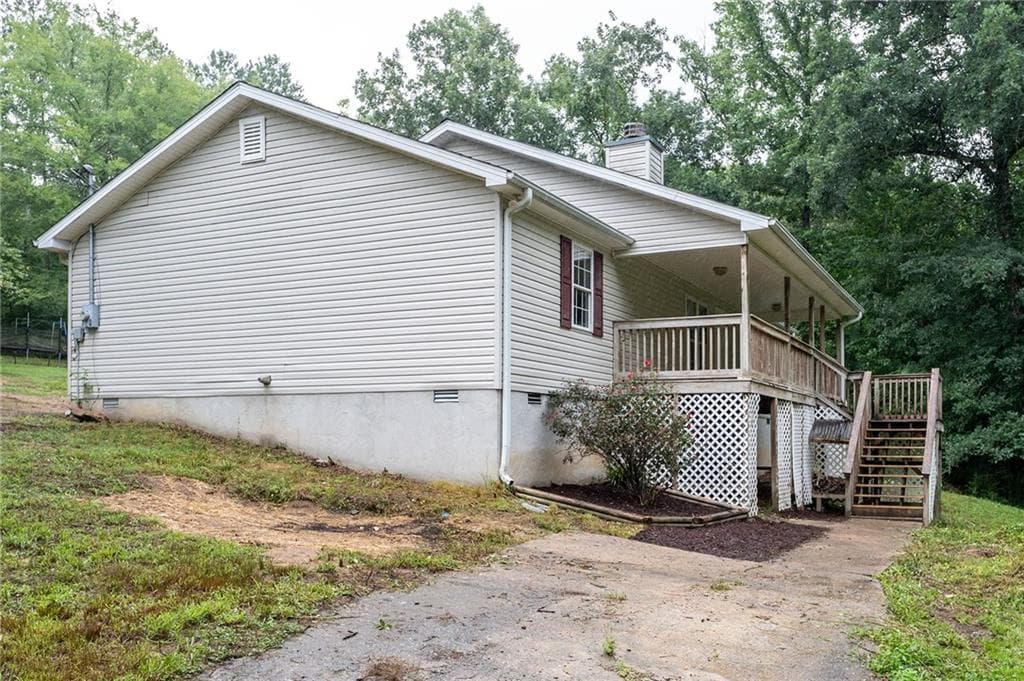 3 bedroom, 2 bathroom, 1,653 sq ft single family residence for sale at 70 Katie Lane, Carlton, GA 30627 — photo 4