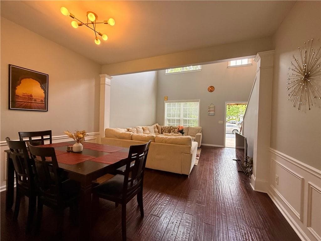 3 bedroom, 3 bathroom, 1,364 sq ft townhouse for sale at 3087 Commonwealth Way, Alpharetta, GA 30004 — photo 5