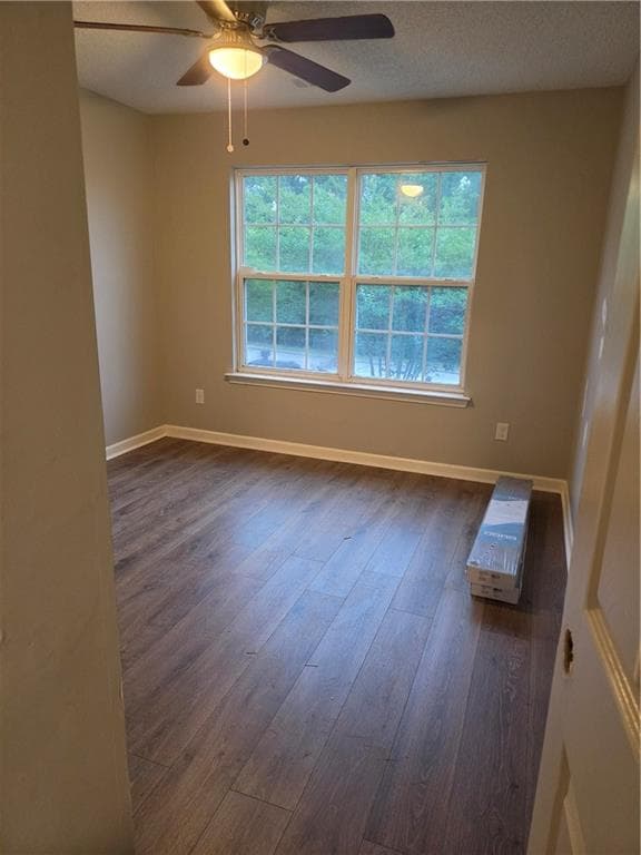 4 bedroom, 3 bathroom, 1,668 sq ft townhouse for rent at 550 Parkway Road, Union City, GA 30291 for $1,750 a month — photo 4