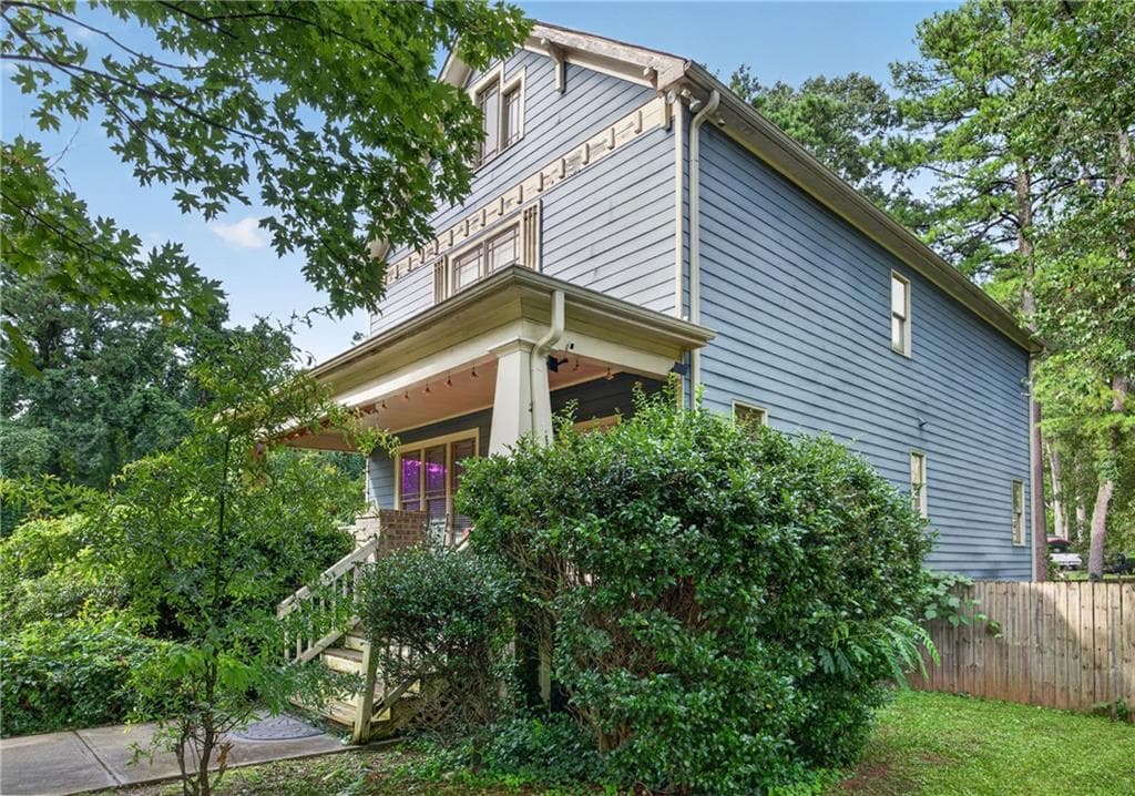 4 bedroom, 4 bathroom, 2,358 sq ft single family residence under contract at 2268 Nolan Drive, Decatur, GA 30034 — photo 3