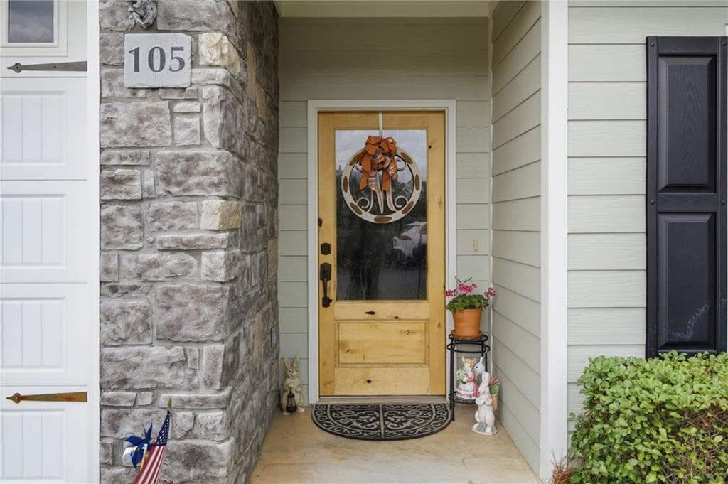 2 bedroom, 2 bathroom, 1,552 sq ft single family residence under contract at 105 Maplecrest Lane, Rome, GA 30161 — photo 5