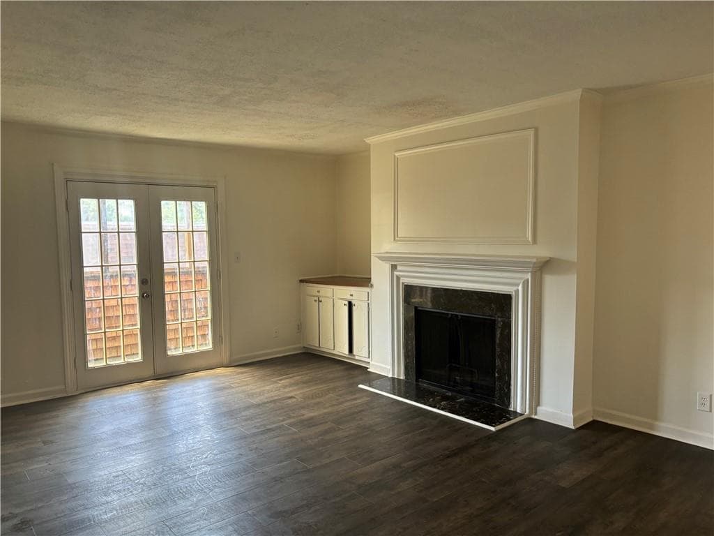 3 bedroom, 3 bathroom, 1,628 sq ft condominium for rent at 146 Rue Fontaine Road, Lithonia, GA 30038 for $1,500 a month — photo 2
