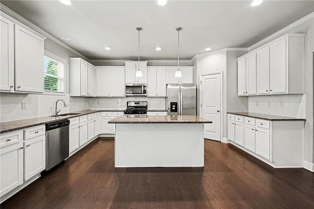 4 bedroom, 3 bathroom, 2,700 sq ft single family residence for sale at 1757 Water Springs Way, Dacula, GA 30019 — photo 8