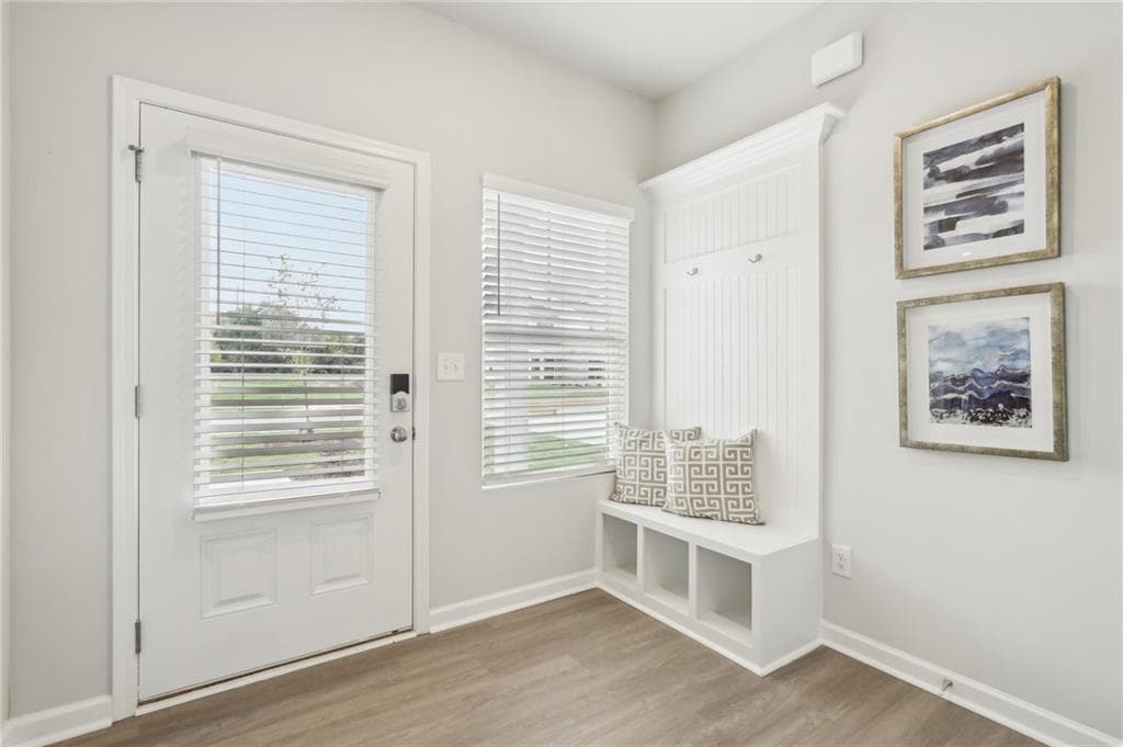 5 bedroom, 3 bathroom, 2,460 sq ft single family residence for sale at 102 Vickers Point Drive, Fairburn, GA 30213 — photo 6