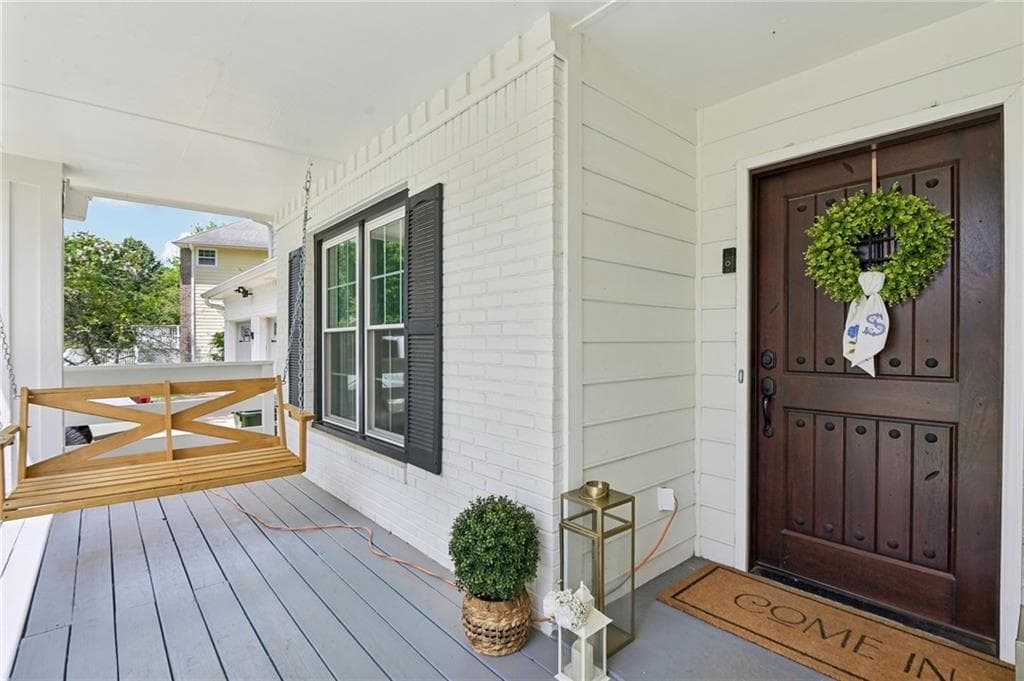 4 bedroom, 4 bathroom, 2,861 sq ft single family residence under contract at 2382 Battle Forest Drive, Marietta, GA 30064 — photo 2