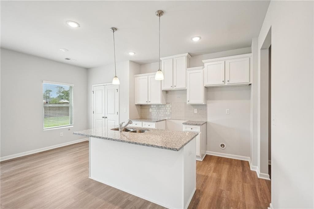 4 bedroom, 3 bathroom, 2,129 sq ft single family residence for sale at 104 Vickers Point Drive, Fairburn, GA 30213 — photo 10