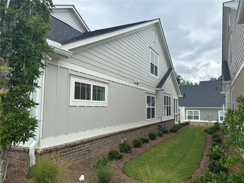 3 bedroom, 3 bathroom, 2,743 sq ft condominium for sale at 1403 Bonica Crossing 1403, Cumming, GA 30040 — photo 3