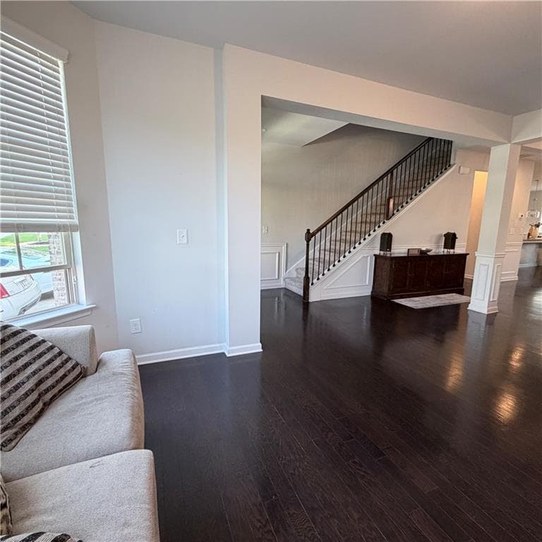 5 bedroom, 4 bathroom, 3,366 sq ft single family residence for sale at 524 Lance View Lane, Lawrenceville, GA 30045 — photo 8