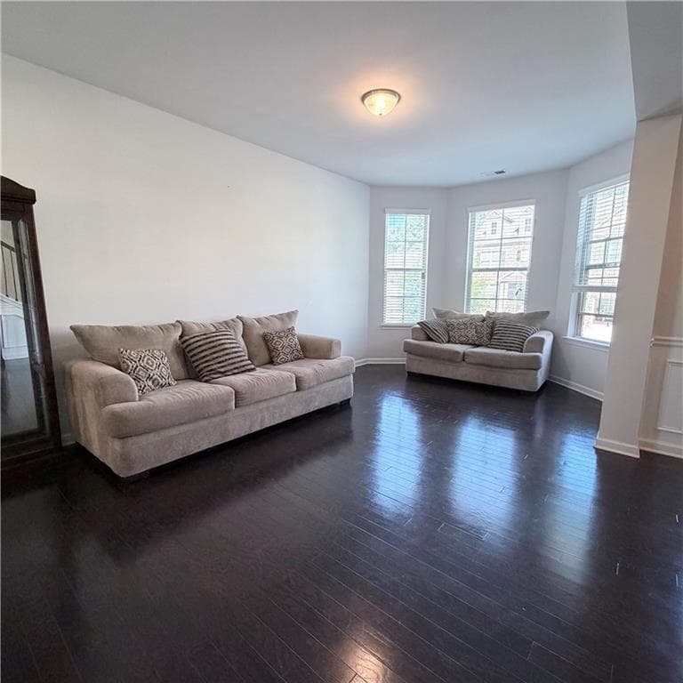 5 bedroom, 4 bathroom, 3,366 sq ft single family residence for sale at 524 Lance View Lane, Lawrenceville, GA 30045 — photo 9