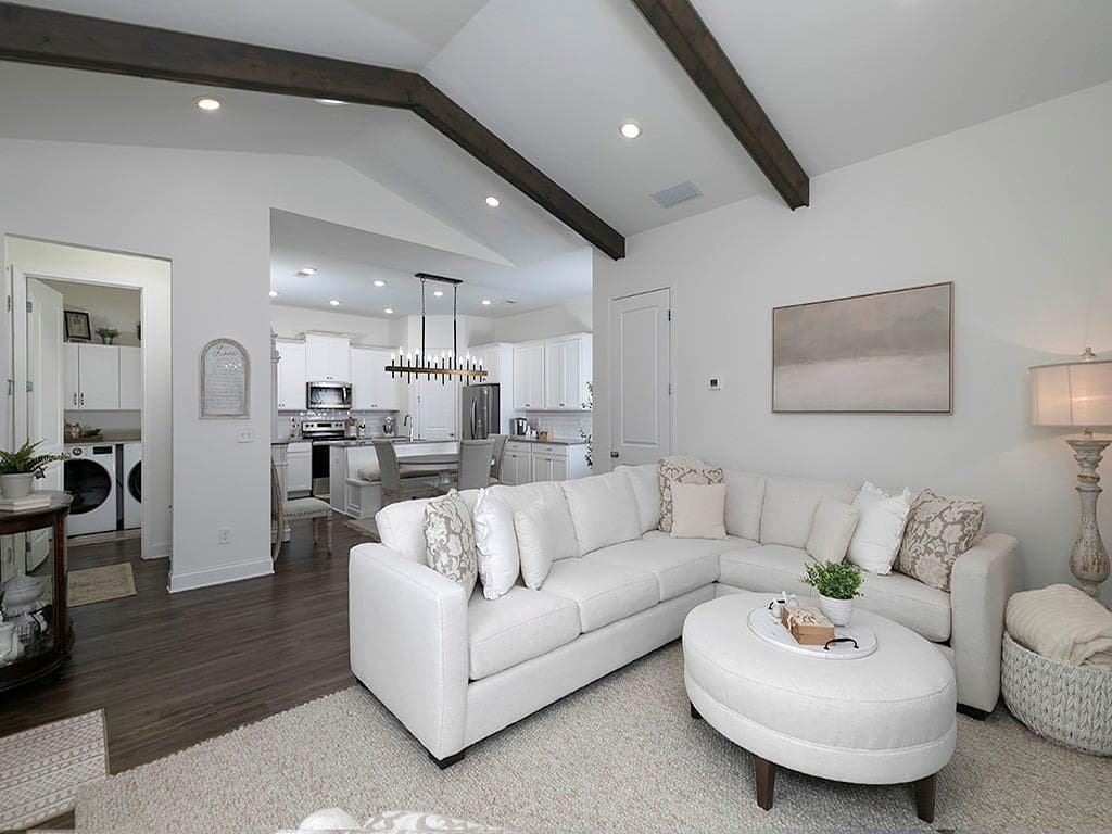 3 bedroom, 3 bathroom, 2,409 sq ft townhouse for sale at 122 Arrowridge, Waleska, GA 30183 — photo 9